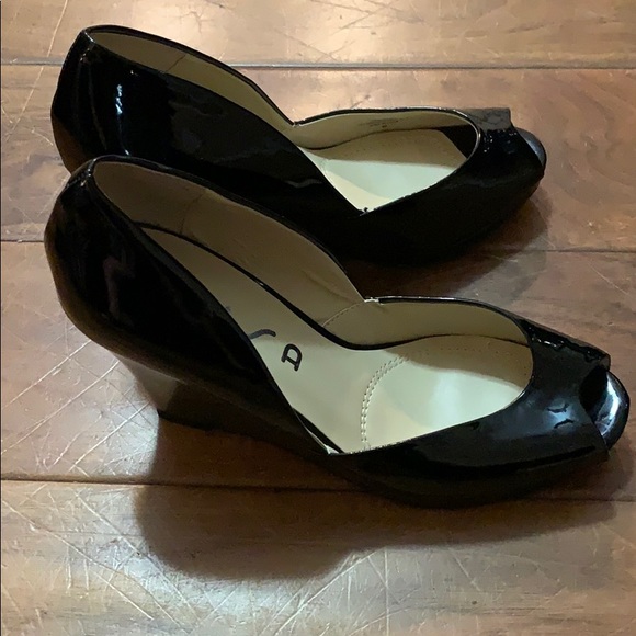 Unisa Shoes - Unisa patent leather open toe wedge heel (size 6)
